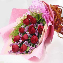 Ankara Sincan çiçek yolla dükkanımızdan kırmızı gülden buket çiçeği